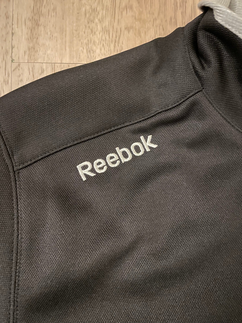 LA Kings NHL Hockey Zip Up Reebok Sweater