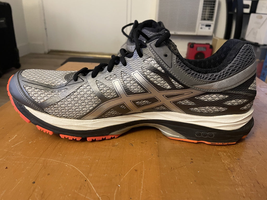 Asics Men's Size 13 Running Shoes