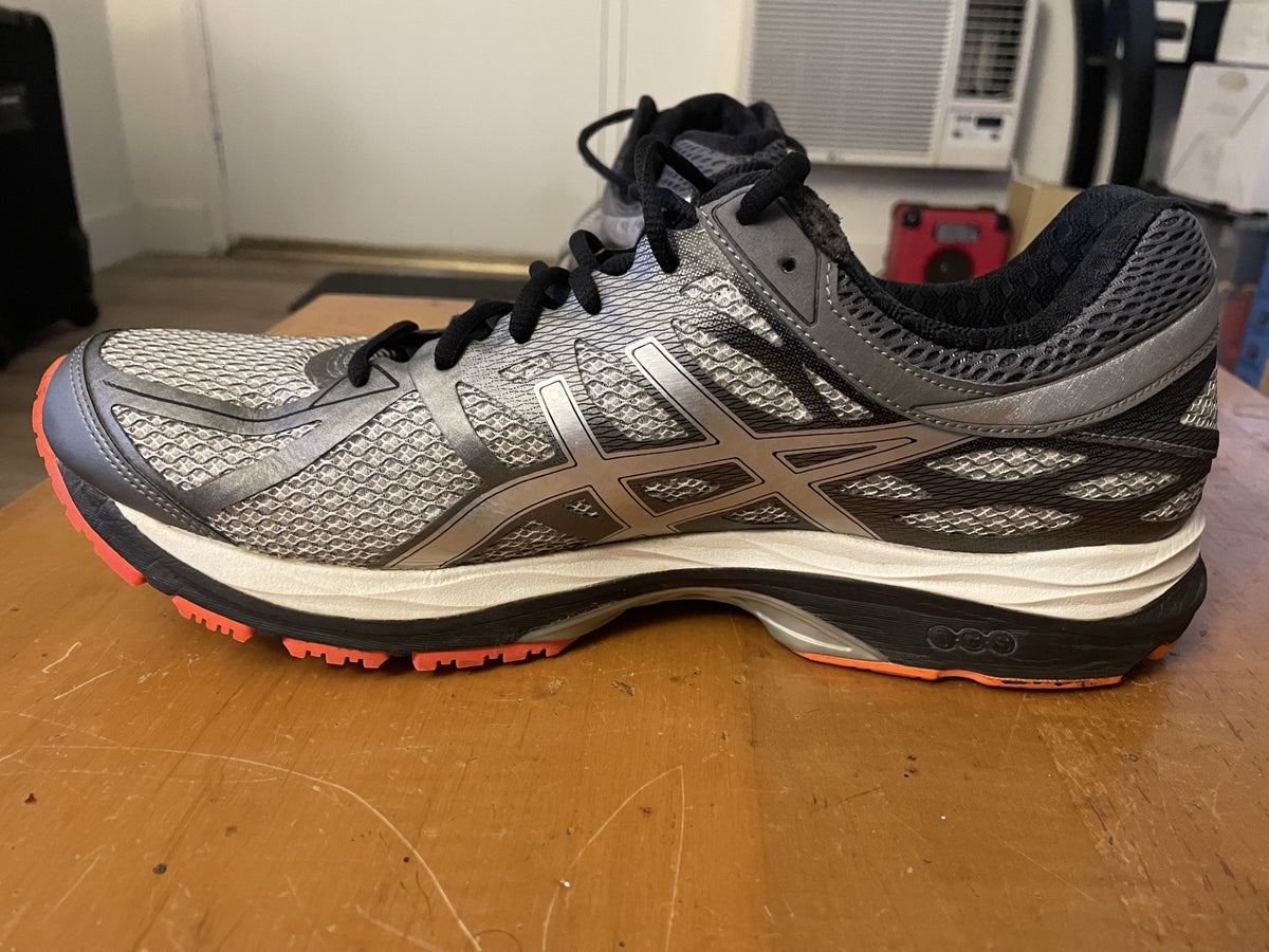 Asics Men's Size 13 Running Shoes